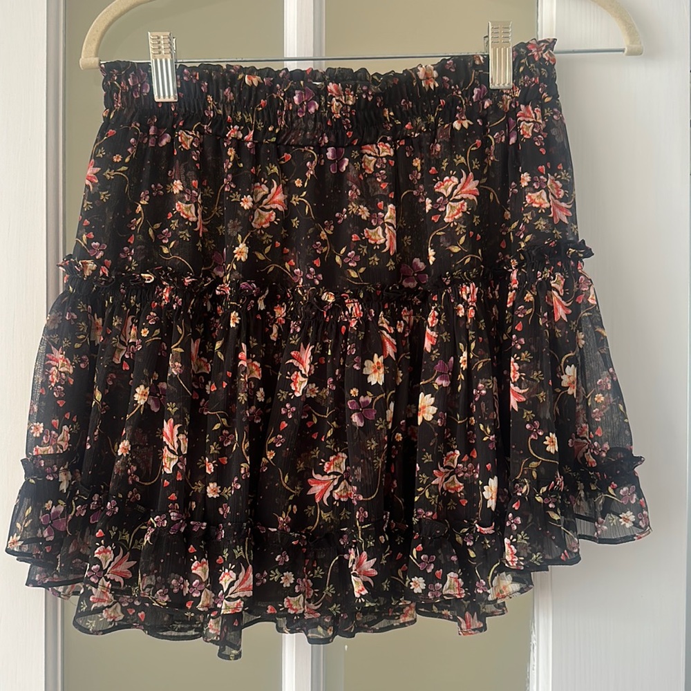 Misa Los Angeles Marion ruffle skirt size S - black floral print